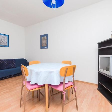 Apartments Katja Трогир Екстериор снимка
